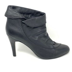 Express Women's Black Faux Leather Booties 8.5